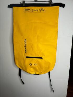 Earth Pak 881005033022 Nwot Dry Bag Yellow 40 L Backpack Style Torrent Series