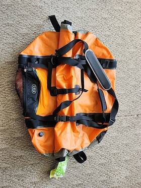 107l Pacific Outdoor 671234070741 Nwt New River Dry Duffel Color Bright Orange 28x14x28.5 Sz