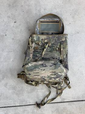 12704-ya-mcm Watershed Dry Bag 12704 Multicam 50l Backpack With Mystery Ranch Frame