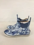 Very Good Huk Rogue Wave Cane Bay Women's Deck Boots, Ice Water, W11. Fixed Price $57.20.