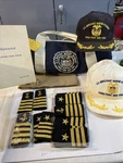 Estate Lot Us Merchant Marine Academy Kings Point.new York Hats With Bag ++++. Fixed Price $200.00.
