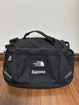 The North Face Supreme Expedition Waist Bag Used. Fixed Price $325.65.