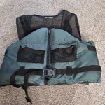 Stearns Boating Life Vest Adult Xl Flotation Aid Type Iii Pfd Green. Fixed Price $13.99.
