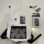 Geckobrands Hydroner 20L Waterproof Backpack Dry Bag & Cell Phone Float Nwt $120. Fixed Price $37.75.