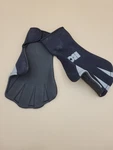 H2ODYSSEY Max Webbed Surf Gloves Size. Fixed Price $33.75.