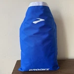 Brooks Blue Wet Dry Roll Top Sneaker Shoe Bag L20 X W13. Fixed Price $14.00.