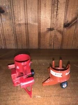 Diecast Case International 1:64 Mixer Mill Feeder Ih &ertyl Hesston Bale Grinder. Fixed Price $17.99.